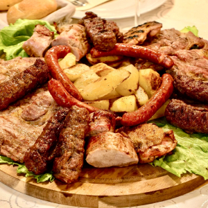 Meniu Platou Mix Grill Event Room