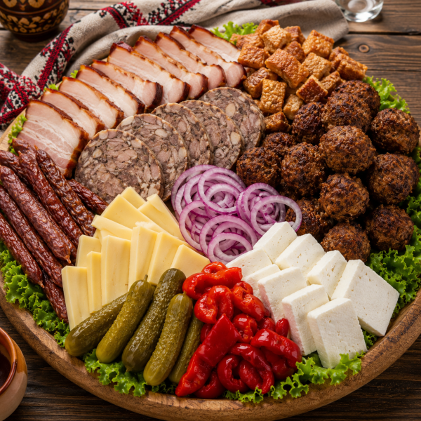 Platou Iarna – Aperitiv Traditional - 4 persoane. Event Room